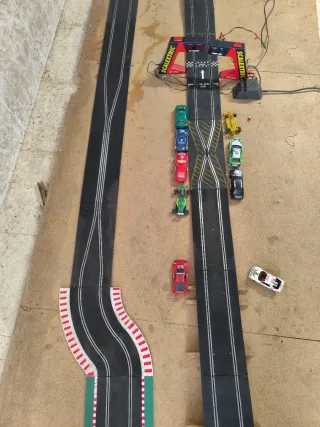 Scalextric 1000 lakes international