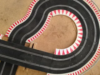 Scalextric 1000 lakes international