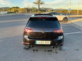 Volkswagen R 2014