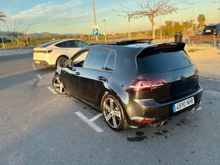 Volkswagen R 2014