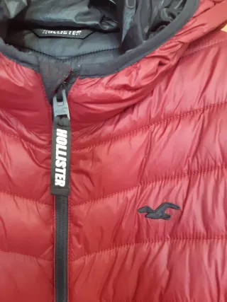 Cazadora Hollister granate talla L
