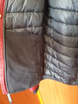 Cazadora Hollister granate talla L