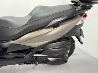 Kawasaki J 300 2017