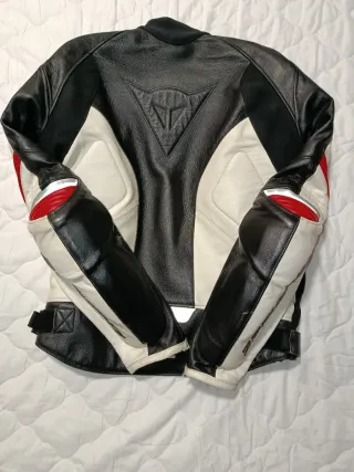 Chaqueta Dainese Cuero Moto Deportiva