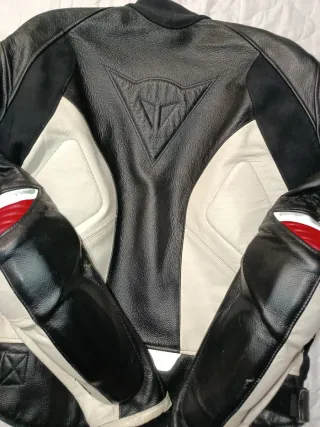 Chaqueta Dainese Cuero Moto Deportiva
