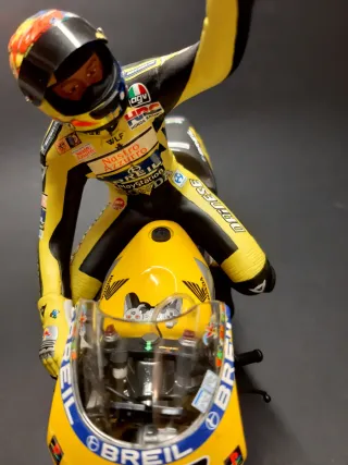 Minichamps Valentino Rossi Honda 46