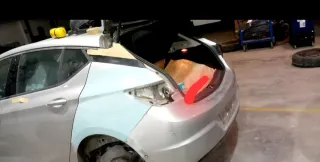 Carrocería chapista pintur