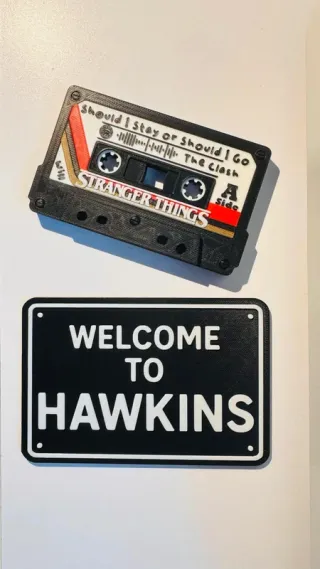 Pack Figuras Stranger Things Cassette y Señal