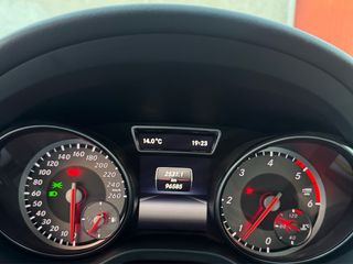 MERCEDES-BENZ CLASE CLA 200