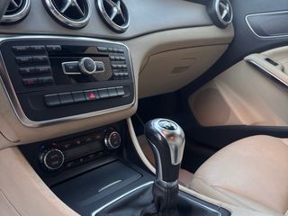 MERCEDES-BENZ CLASE CLA 200