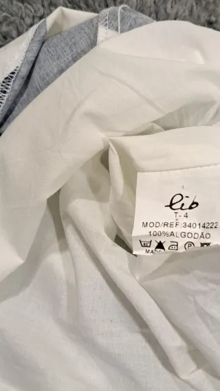 Vestido infantil listrado com laço