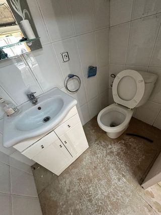 Local comercial en alquiler en La Nova Esquerra de l'Eixample en Barcelona