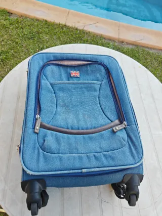 Maleta de cabina con ruedas
