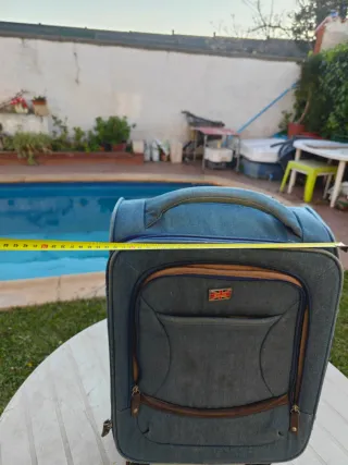 Maleta de cabina con ruedas