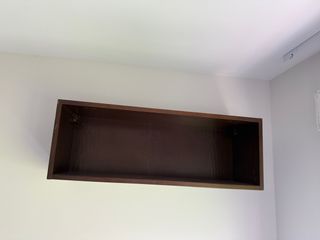 Mueble TV salón madera y plástico