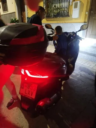 Maxi Scooter 125cc Monocilíndrico 4T EFI