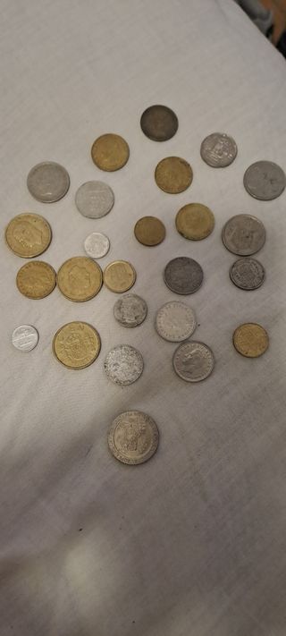 Colección de monedas antiguas 36