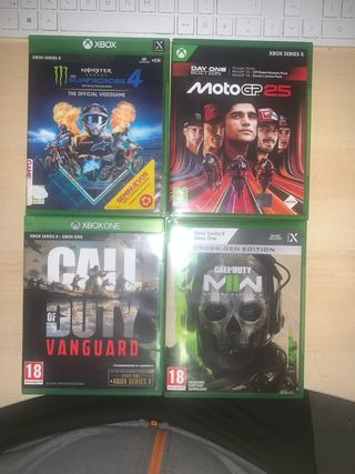 Microsoft Xbox X  + 4 juegos físicos