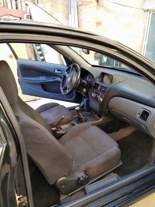 Nissan Almera 2005