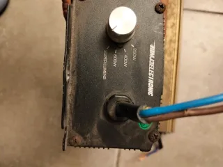 2 Balastros MJ Electronic 600W Regulables