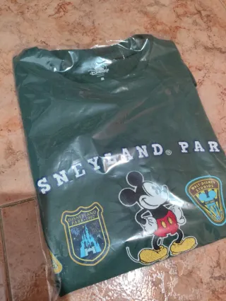 Camiseta Disneyland París bordada Talla S.Da talla
