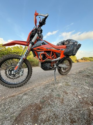KTM 690 Enduro R