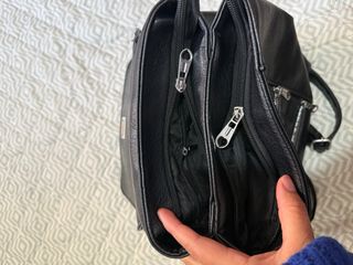 Mochila pequeña negra