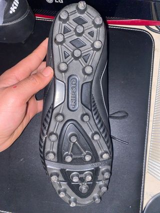 Multitacos Kipsta Talla 43 Negros