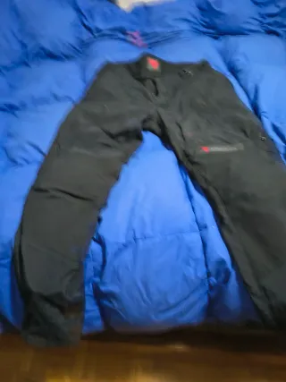 Giacca e pantaloni Dainese taglia 54