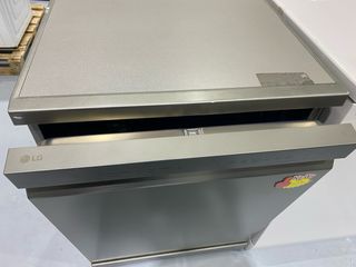 Lavavajillas LG acero inixidable