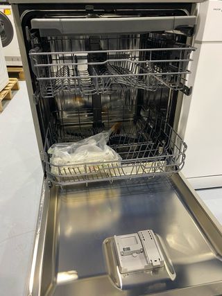 Lavavajillas LG acero inixidable