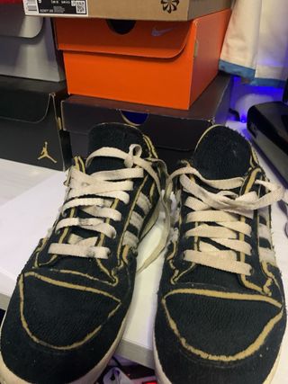 Zapatos Adidas Forum 84 Low Cozy Pack Negro Beige