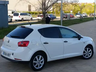 ‼️‼️SEAT IBIZA AÑO 2012 PEGATINA C 3.999€