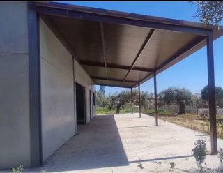 Fabricación y montaje de casas naves y cerramiento