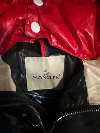 Cappotto Moncler Nero Laccato