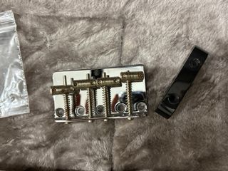 Fender Precision Vintera II Bajo Eléctrico