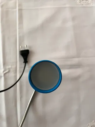 Flexo LED Azul y Plateado