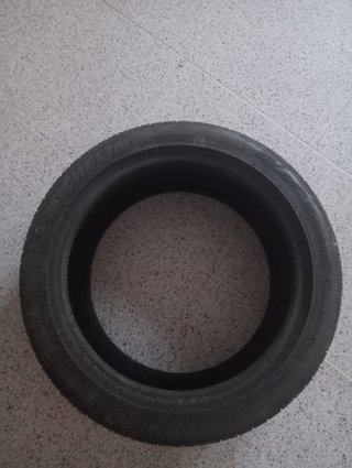 Neumáticos Michelin Pilot Sport 225/45 ZR17