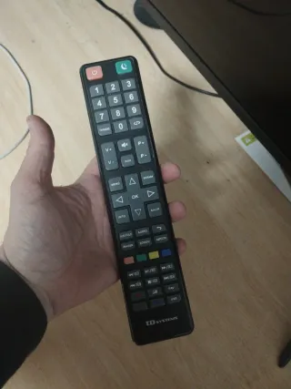 Tv TD Systems  50FUNCIONA PERO PANTALLA NEGRA