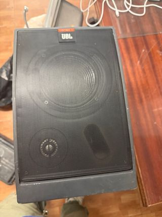 Altavoces JBL Control 5 Negros