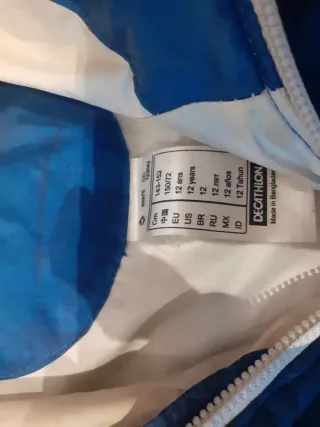 Pack montaña decathlon niño/a 12 años aprox.