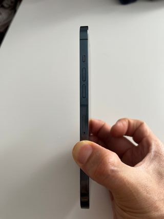 iPhone 12 Pro Max 128GB Azul Para Piezas.