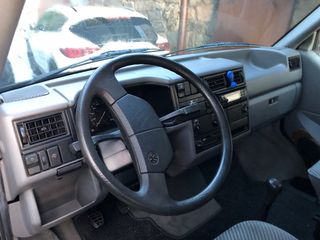 Volkswagen Caravelle , 2.4d, año 1994