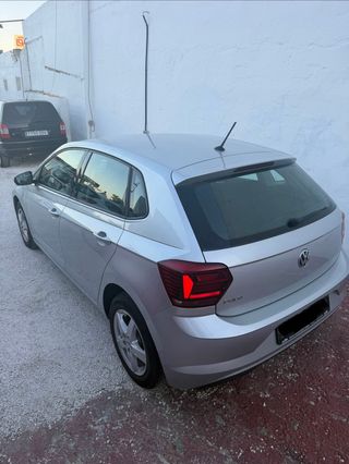 VOLKSWAGEN POLO 1.6 TDI 95 CV AUTOMATICO DSG