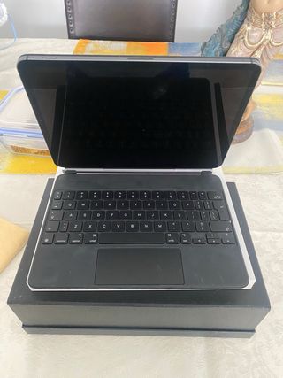 iPad Pro + Lápiz + Teclado