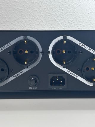 Oehlbach XXL Powerstation 909