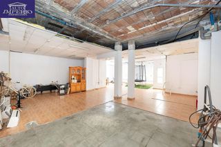 Local comercial en venta en Las Tres Cruces en Armilla