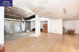 Local comercial en venta en Las Tres Cruces en Armilla