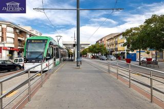 Local comercial en venta en Las Tres Cruces en Armilla