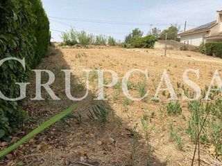 Solar en venta en Joc de la Bola - Camps d'Esports - Ciutat Jardí - Montcada en Lleida